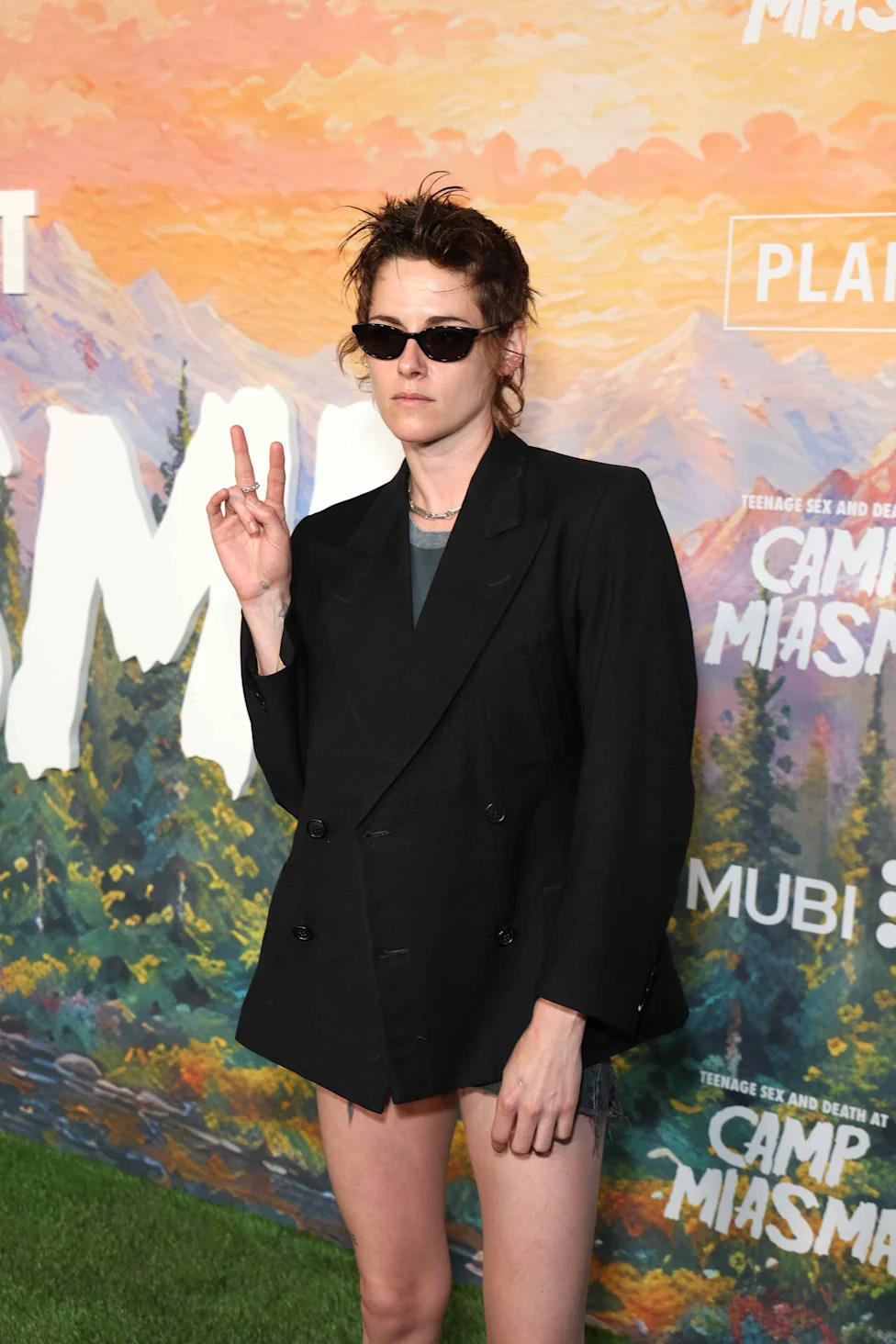 Kristen Stewart arriving at a red carpet premiere event in 2026
