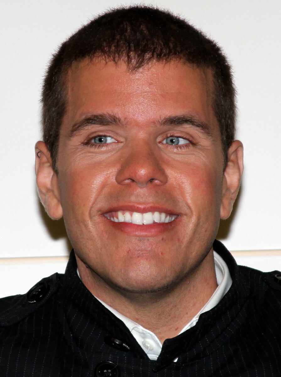 Perez Hilton granted visitation with kids under supervision weeks after alarming livestream