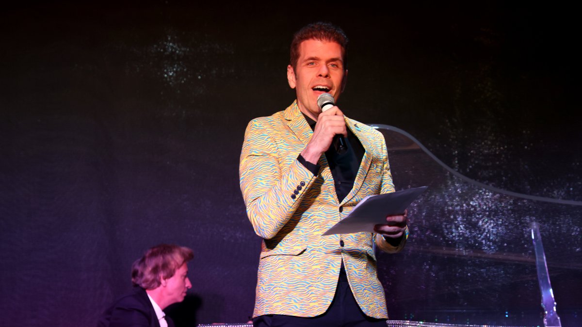 Perez Hilton granted visitation with kids under supervision weeks after alarming livestream