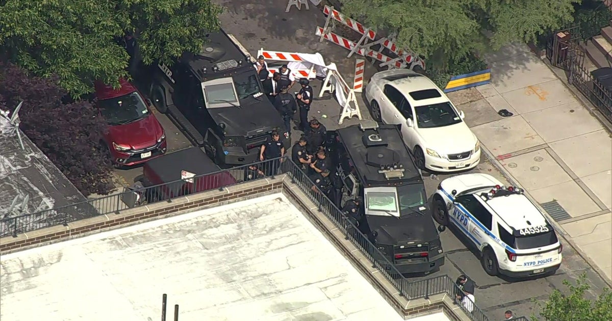 NYPD detective shot in standoff says he wanted to get job done ‘as safely as possible’