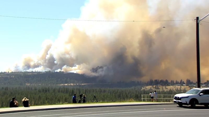 Washington state fires destroy hundreds of structures and force Spokane-area residents to evacuate