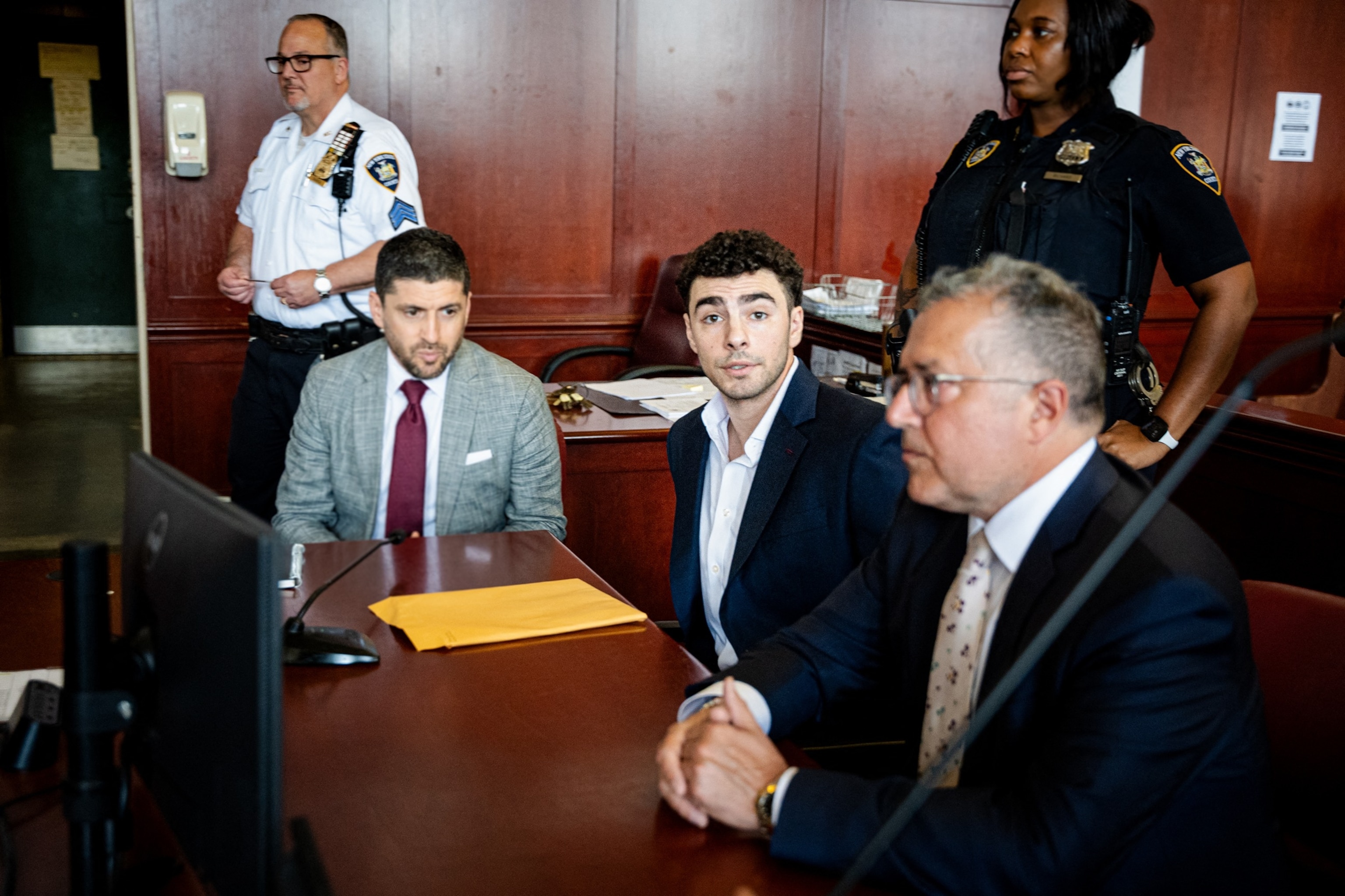 Surprise hearing scheduled in Luigi Mangione’s case — sparking speculation of plea deal
