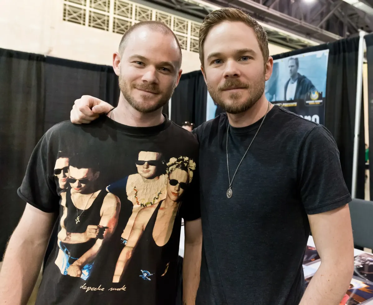 People baffled to find out Hollywood stars were identical twins and not same person
