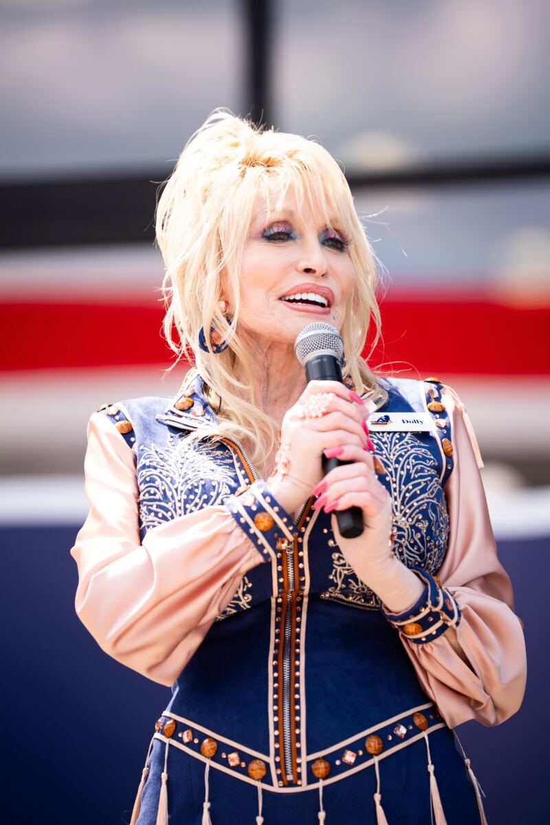 Dolly Parton appeared in good spirits in final appearance days before her death