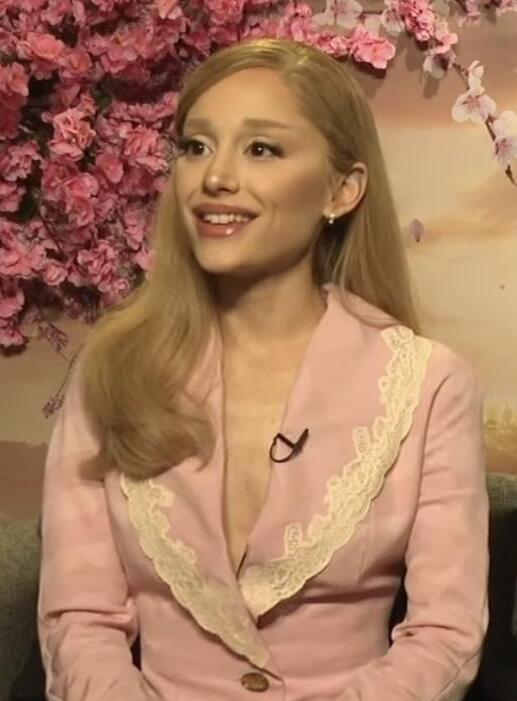 UNILA 'Never use my music again. Also, your truth is false.' Ariana Grande slams Trump administration for using