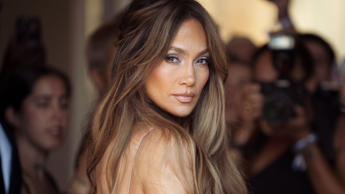 Matthew McConaughey confesses he name-dropped Jennifer Lopez to get out of ‘major mess’ in Mexico