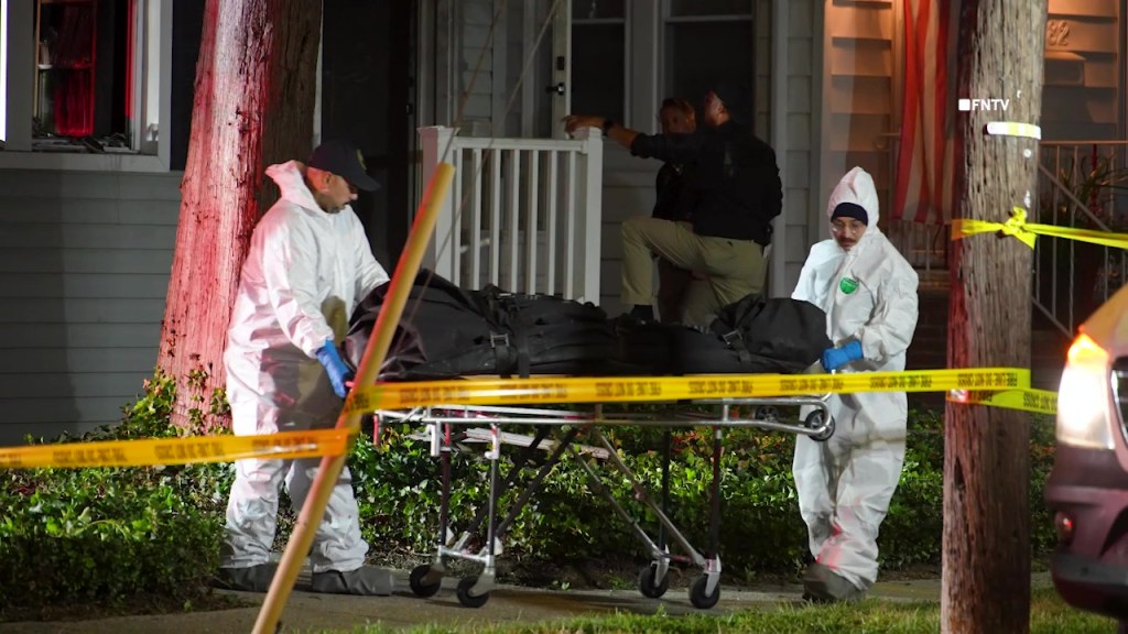 NY police launch manhunt for ‘armed and dangerous’ homicide, house fire suspect