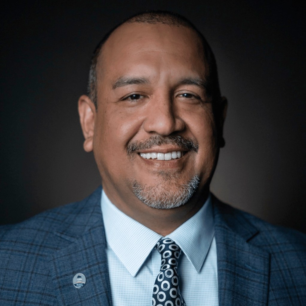 Mystery California lobbyist used bogus million-dollar boasts to land taxpayer contracts