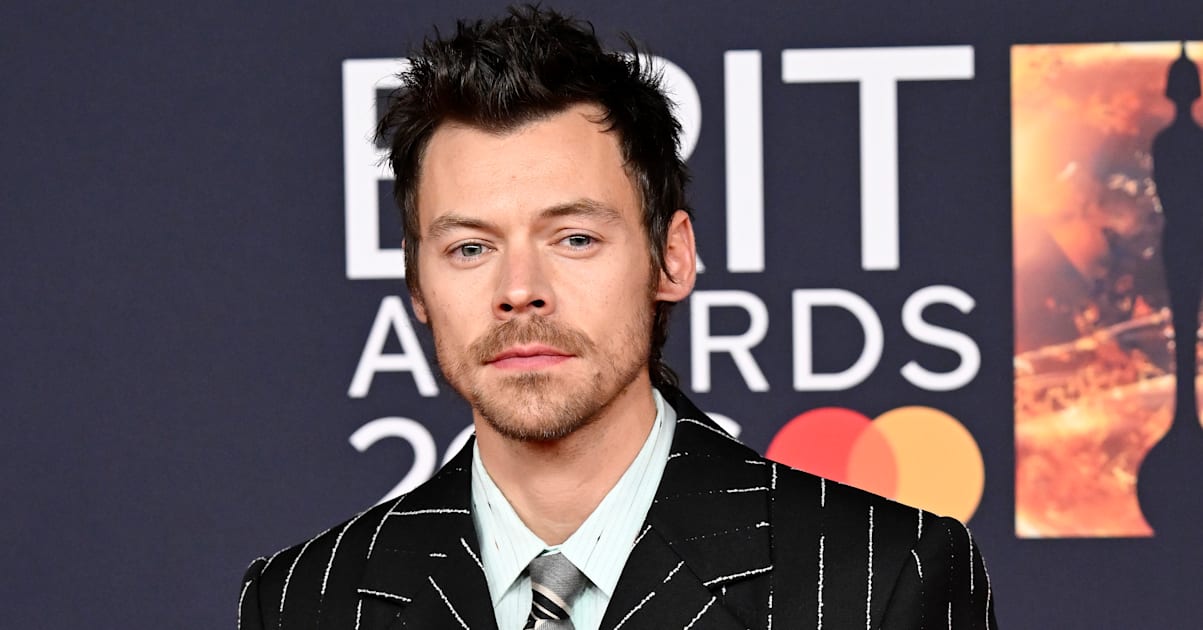 Harry Styles’ onstage slip — and smooth recovery — needs to be seen to be believed