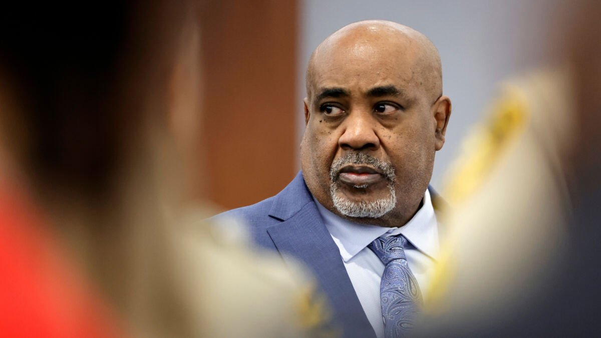 Grisly autopsy photos prompt Tupac Shakur’s family to walk out of murder trial
