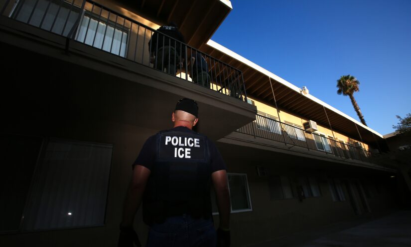 California teachers launch āICE patrolsā as theyāre spotted circling schools hunting for incognito federal agents