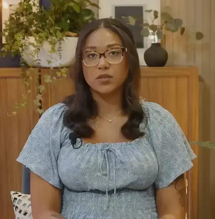 Mom breaks down in tears over newborn’s health after surrogate refused to abort pregnancy