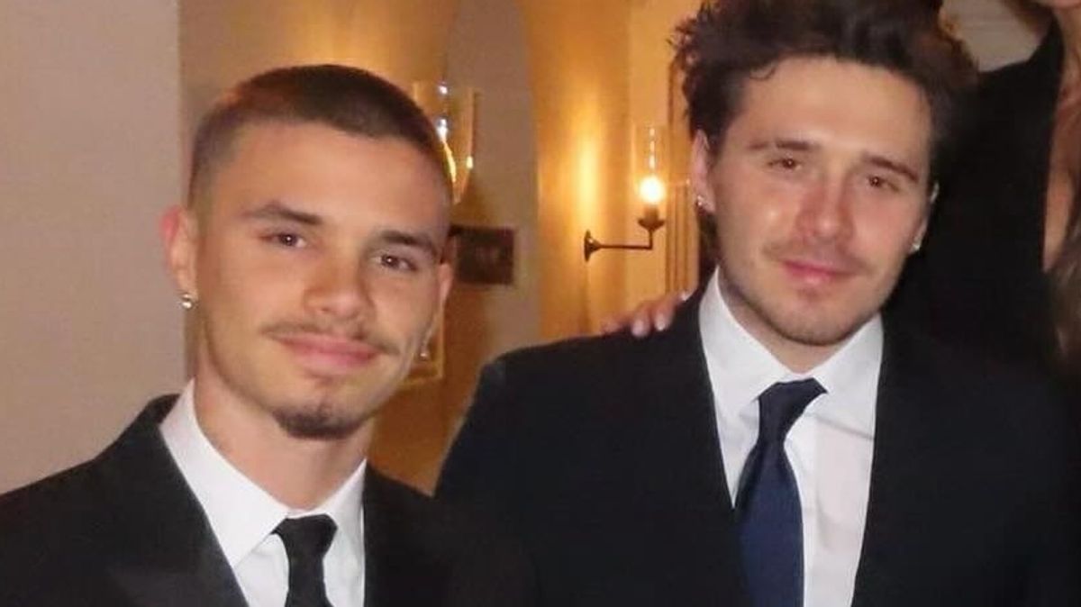 Brooklyn Beckham covers tattoo tribute for mom Victoria in latest escalation of family feud