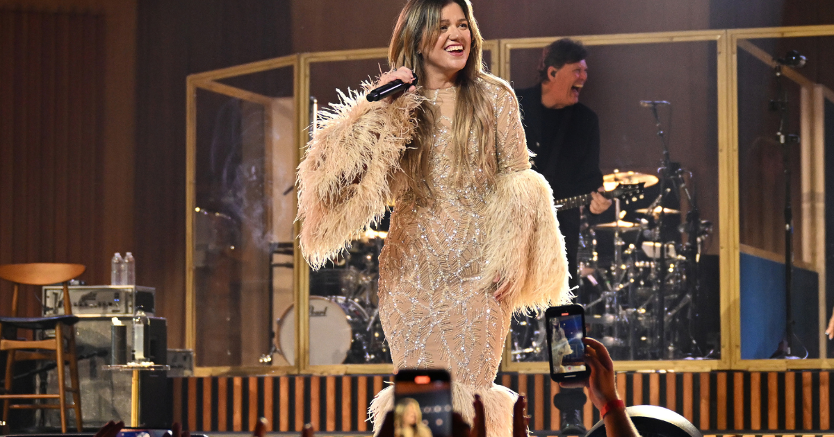 Kelly Clarkson, American Idol champion and singer, performs at Caesars Palace