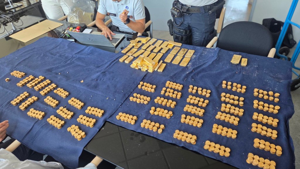 $10M of gold found hidden in brewery cellar while laying sewage pipe