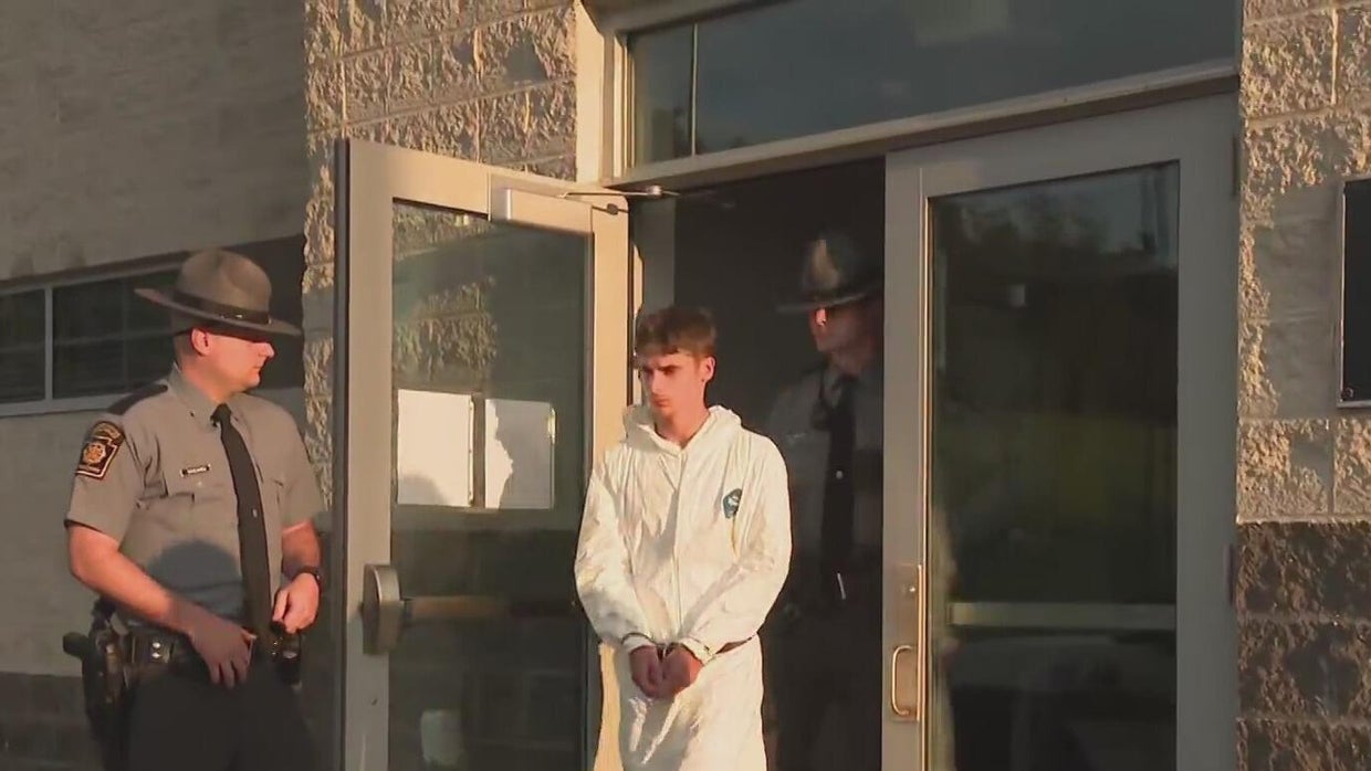 Pennsylvania university soccer star Karoline Heintz stabbed to death by boyfriend who had his mom help dump teen’s body