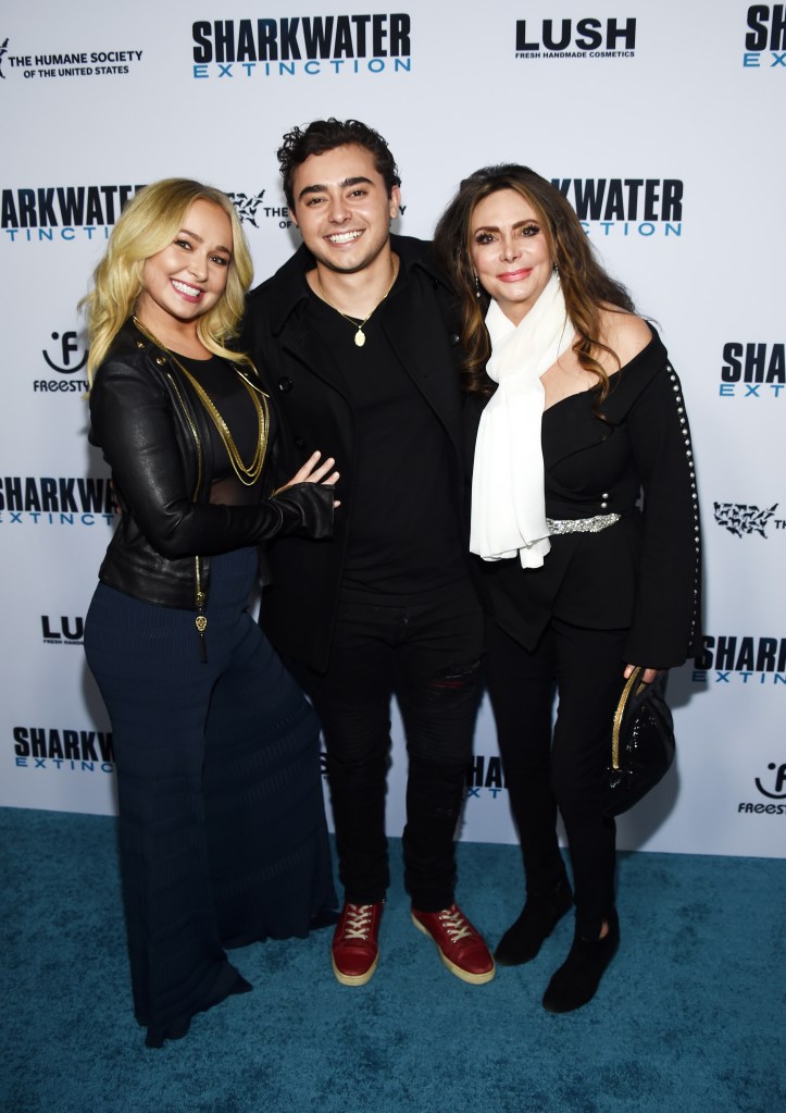 Hayden Panettiere’s estranged mom issues scathing message to her ‘haters’ after actress’ death