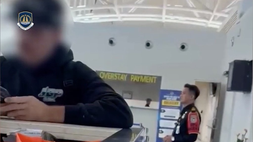 Australian man arrested at Bali airport over alleged public sex act