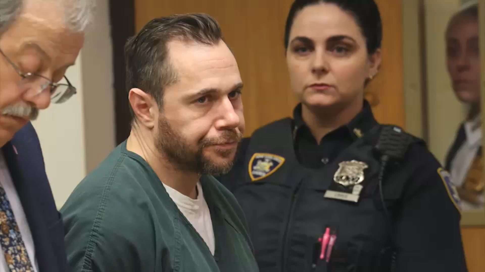 CVS worker in swanky NYC nabe beaten by knife-wielding maniac, then fired after filing for worker’s comp: lawsuit