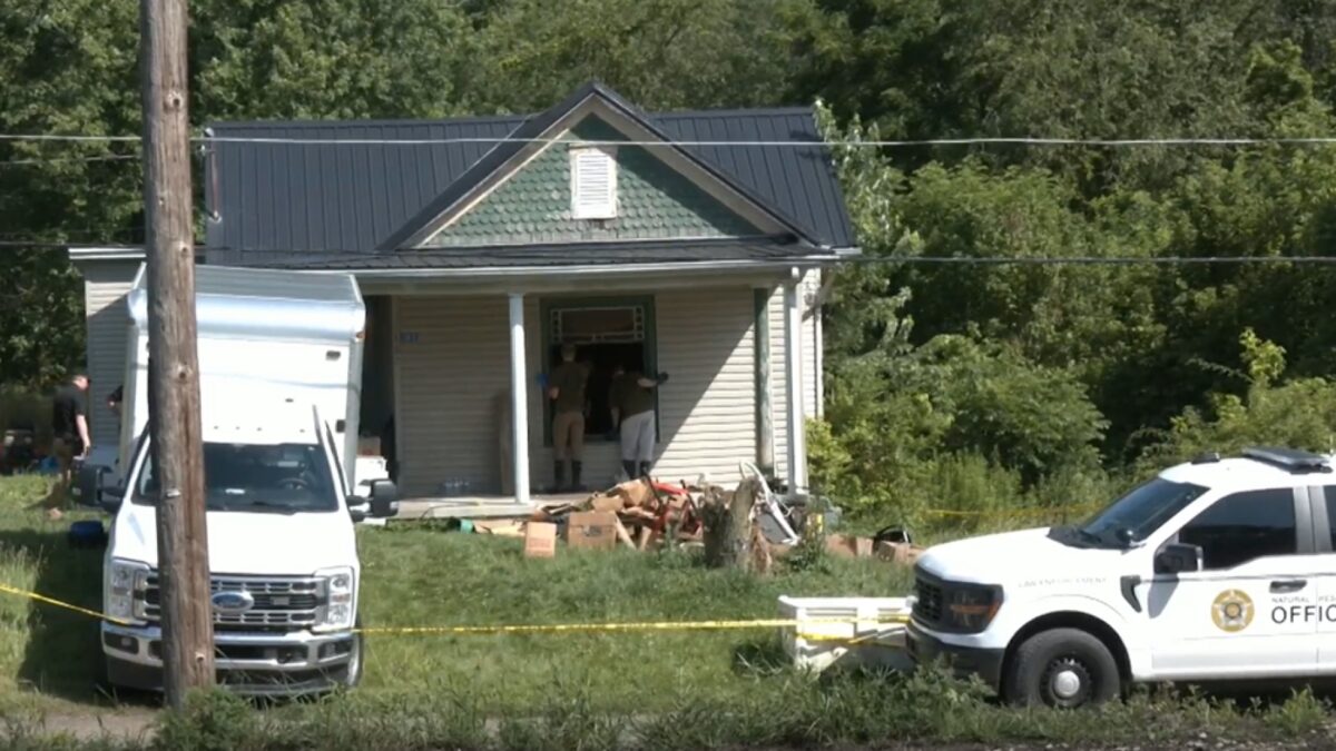 Ohio ‘house of horrors’ mom of 16 may face new charges as prosecutors warn she could flee
