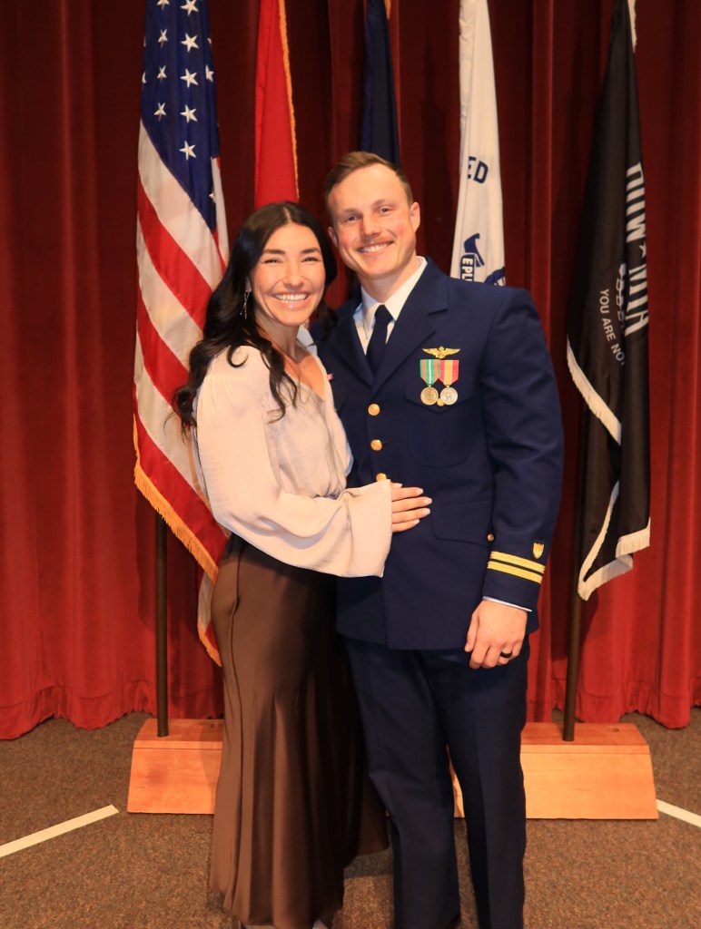 Coast Guard lieutenant gunned down in Washington state shooting as police launch search for killer