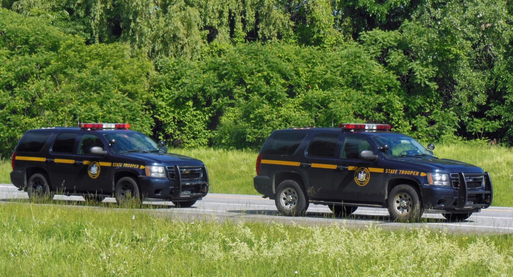 NY police launch manhunt for ‘armed and dangerous’ homicide, house fire suspect