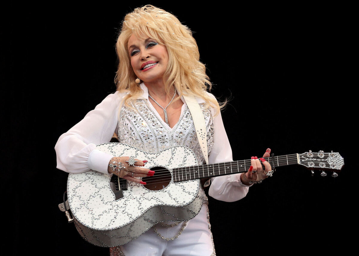 Heartbroken Miley Cyrus details final conversation with Dolly Parton in emotional message post-death