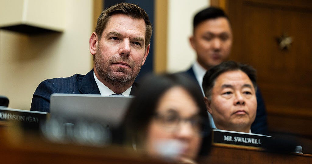 FBI confronts Eric Swalwell at airport, seizes electronics in sexual misconduct probe: report