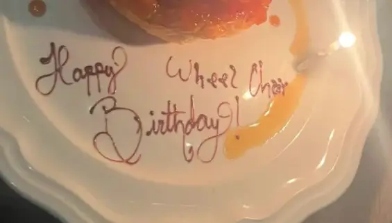 Restaurant forced to apologize after woman 'baffled' by hurtful message on birthday dessert