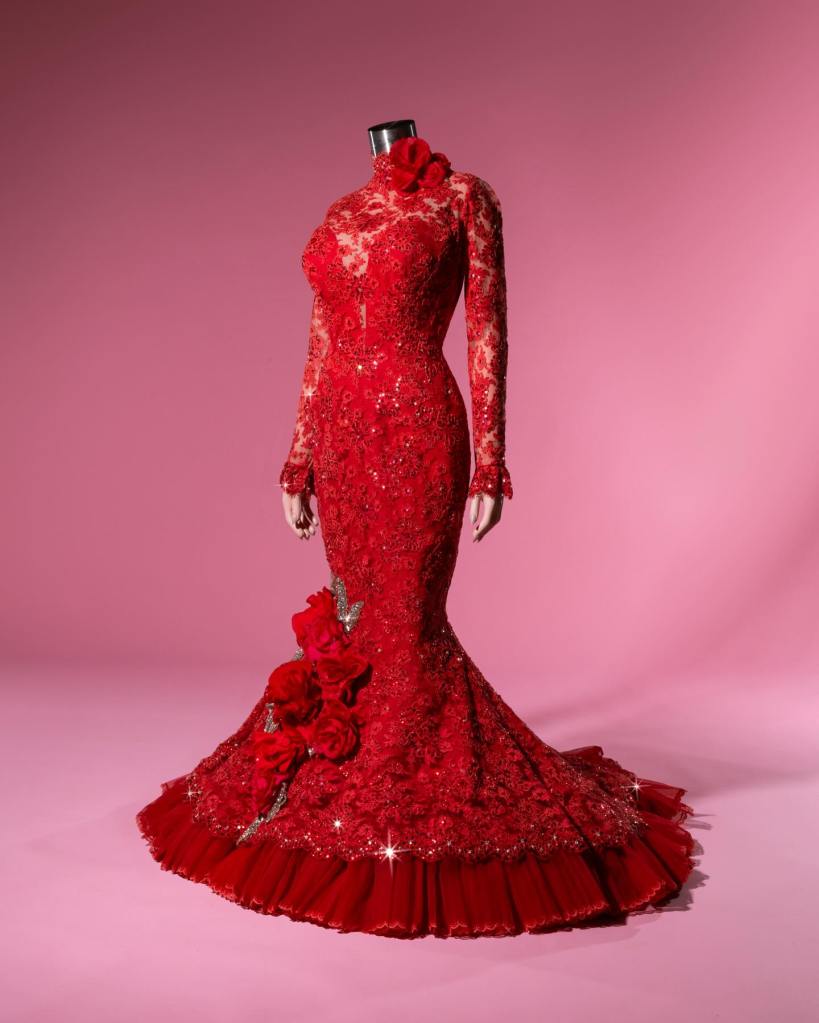 Designer Bob Mackie honors ‘lovely soul’ Dolly Parton: ‘She was a joy and pleasure to dress’