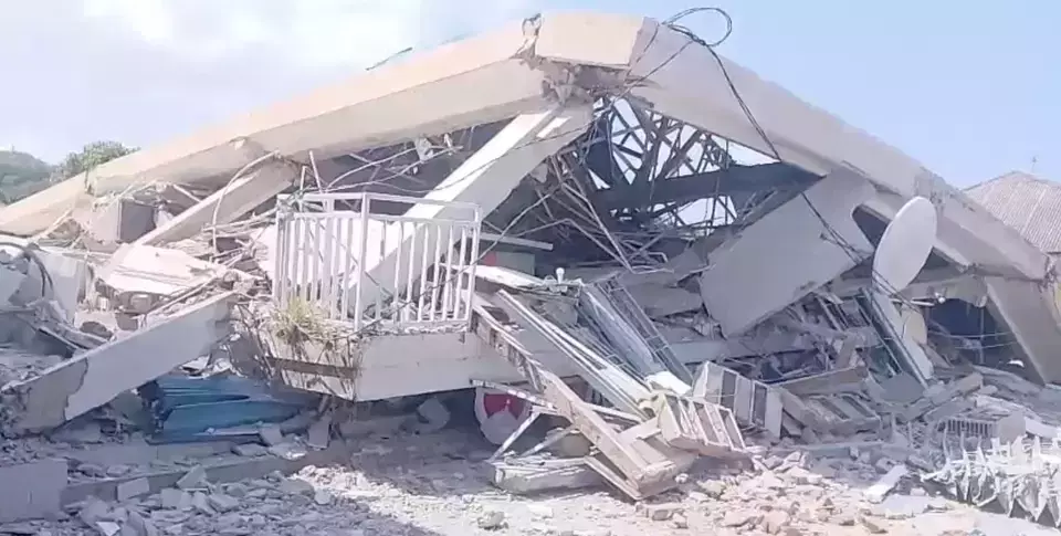 At least 20 dead, buildings toppled after magnitude 7.7 earthquake strikes off Indonesia’s coast