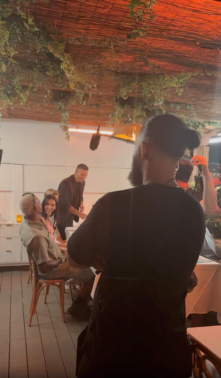 Watch: ‘Summer House’ stars draw swarms of women with wild dance party on banquette at Southampton club