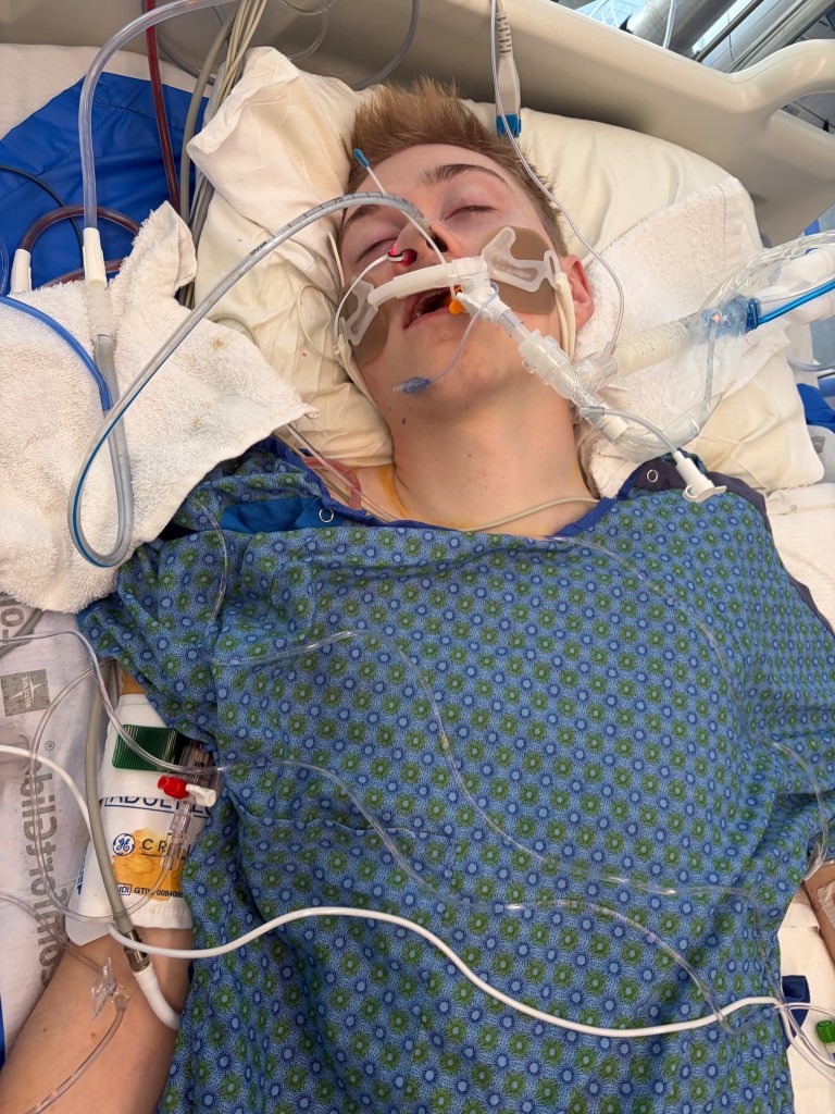 Good Samaritan shot trying to save friend in Seattle — just to be filmed by bystanders he begged for help
