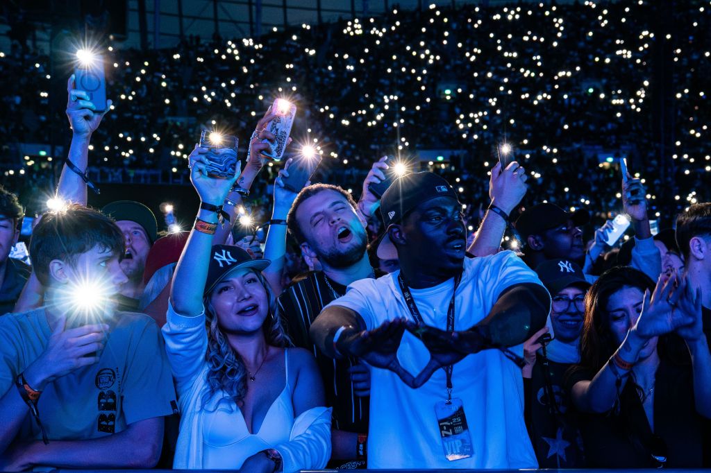 Jay-Z pauses London show to wish Beyoncé a happy 45th birthday with crowd singalong