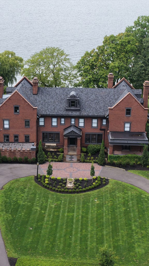 Taylor Swift and Travis Kelce’s surprising plans for where they’ll live revealed after getting married