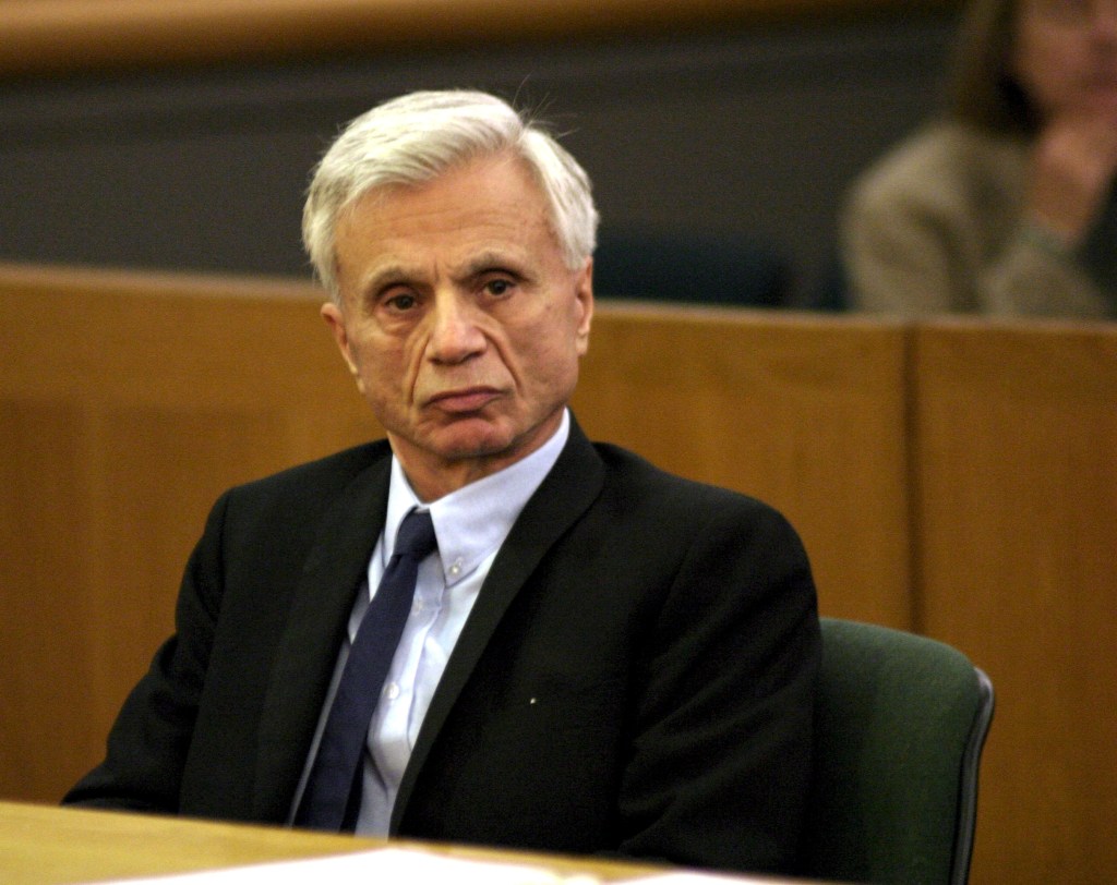 Actor Robert Blake’s family rocked by ‘threats and blackmail’ in fight over gruesome Hollywood murder