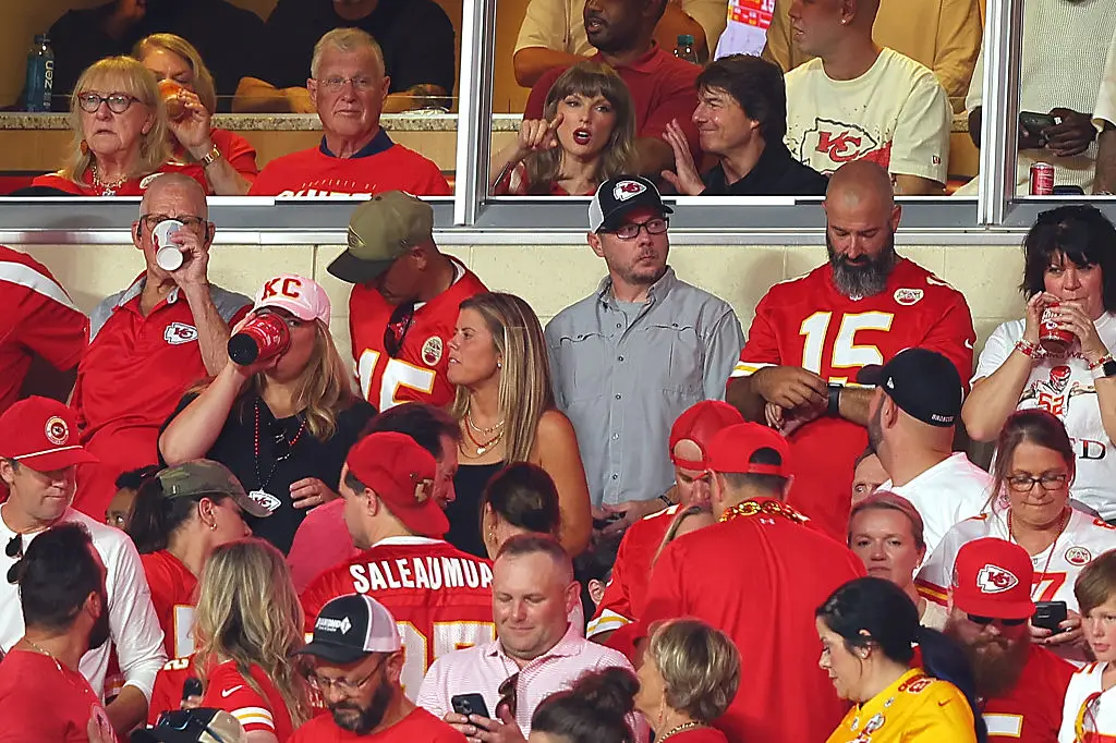 Tom Cruise calls Taylor Swift a 'genius' and shares what they really talked about at Chiefs game