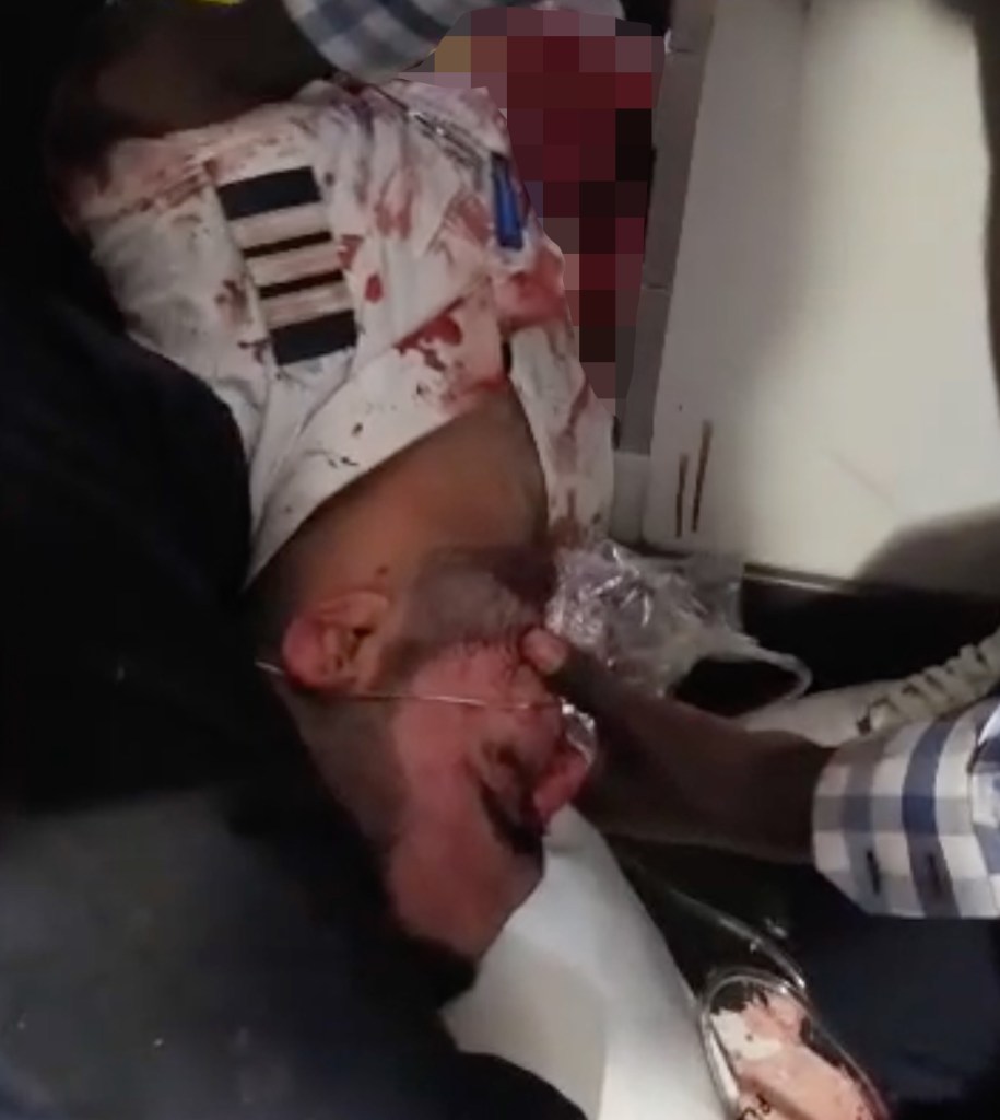 Off-duty pilots on Israel-bound plane heroically landed aircraft after cockpit stabbing, passengers say