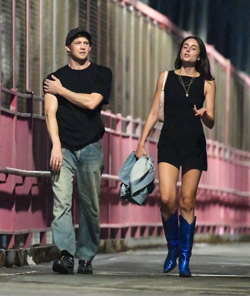Taylor Swift’s ex Joe Alwyn and comedian Mary Beth Barone spotted on night out together in NYC