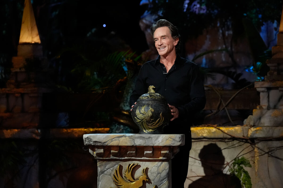 ‘Survivor’ host Jeff Probst sets record straight on retirement plans after 50 seasons