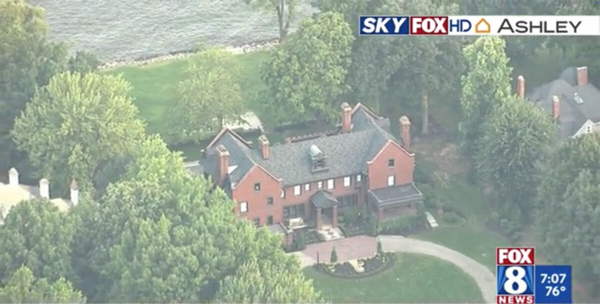 Travis Kelce shelled out millions for massive lakefront mansion in Ohio before Taylor Swift wedding: report