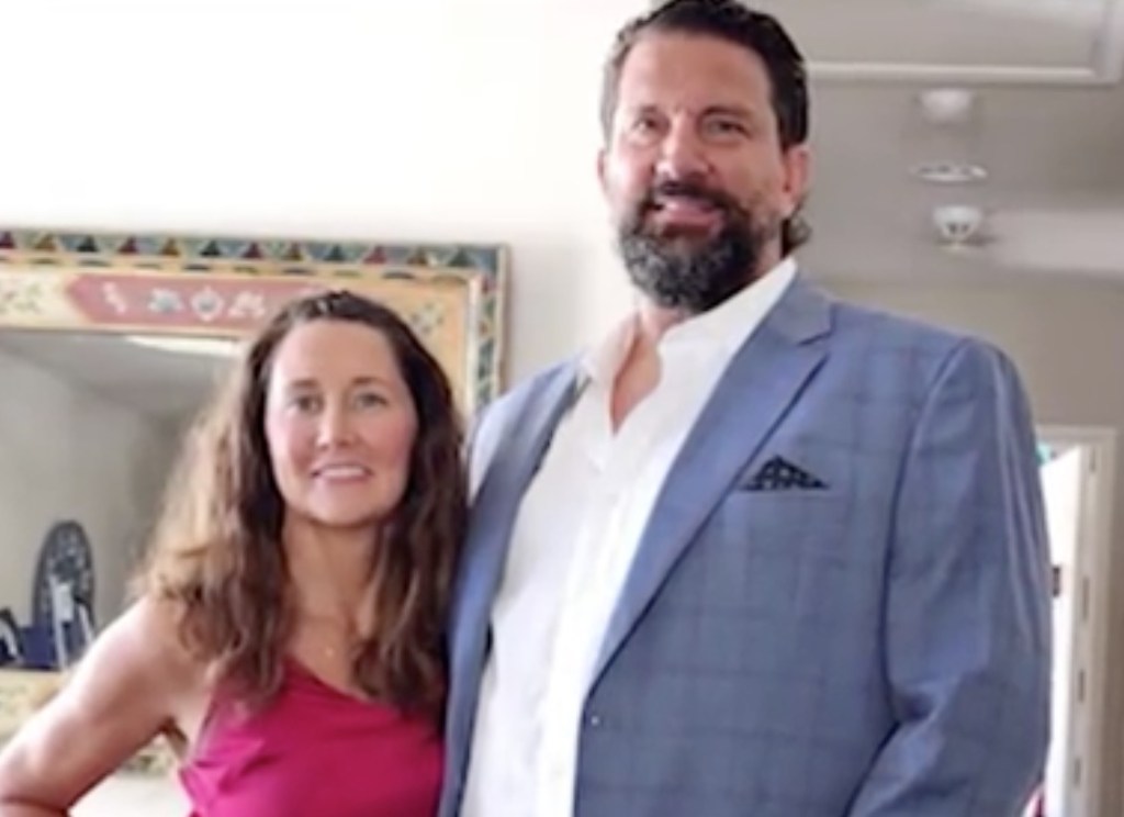 Disturbing warning signs from Navy vet husband day before he killed wife and teen daughter at $1M California home
