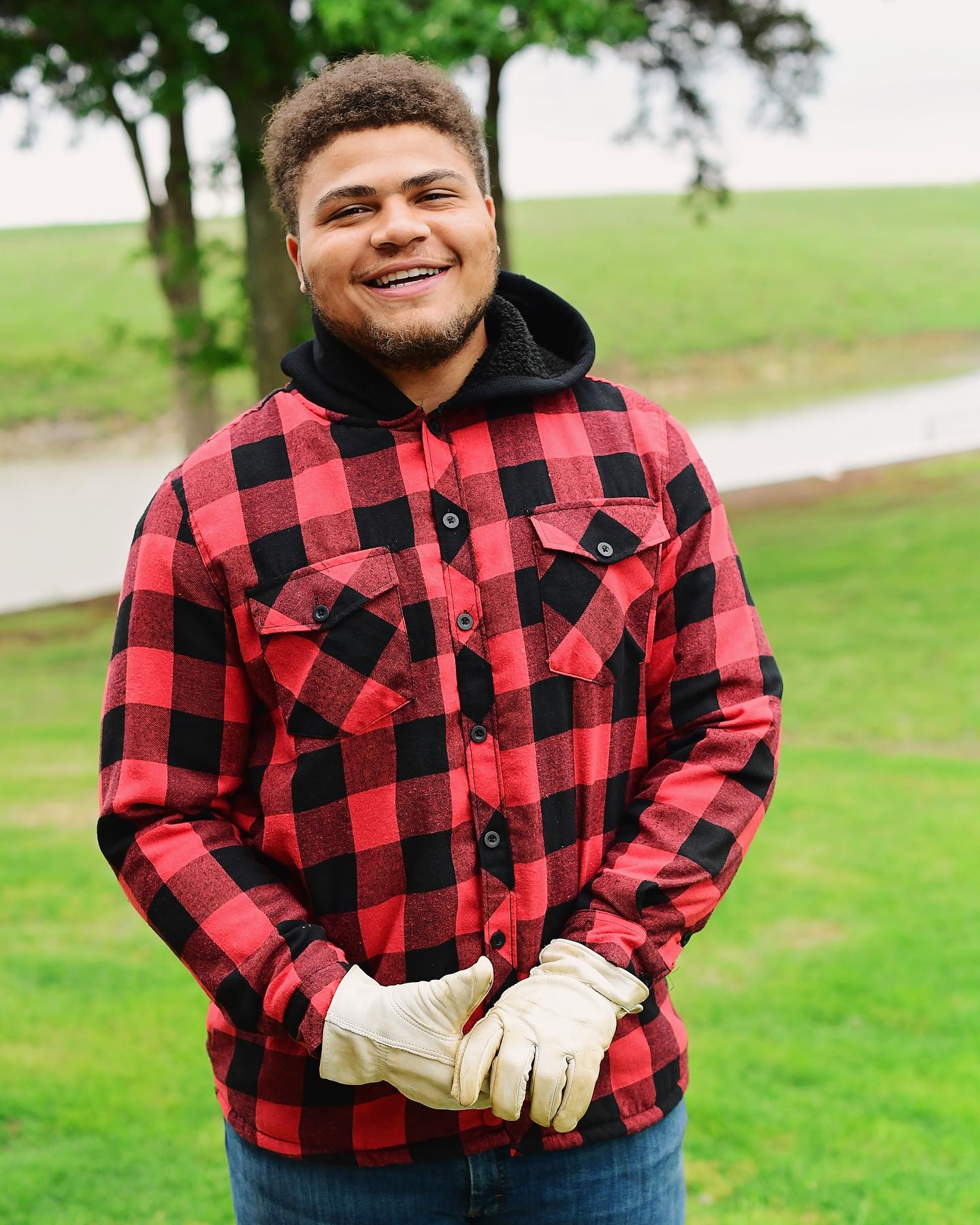 ‘Pioneer Woman’ Ree Drummond’s son Jamar detained for biting cop months before assault arrest