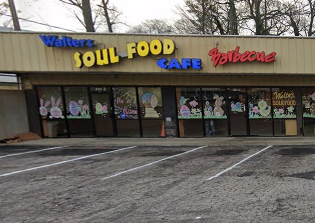 Hearing-impaired man found dead inside vents of Atlanta soul food joint: report