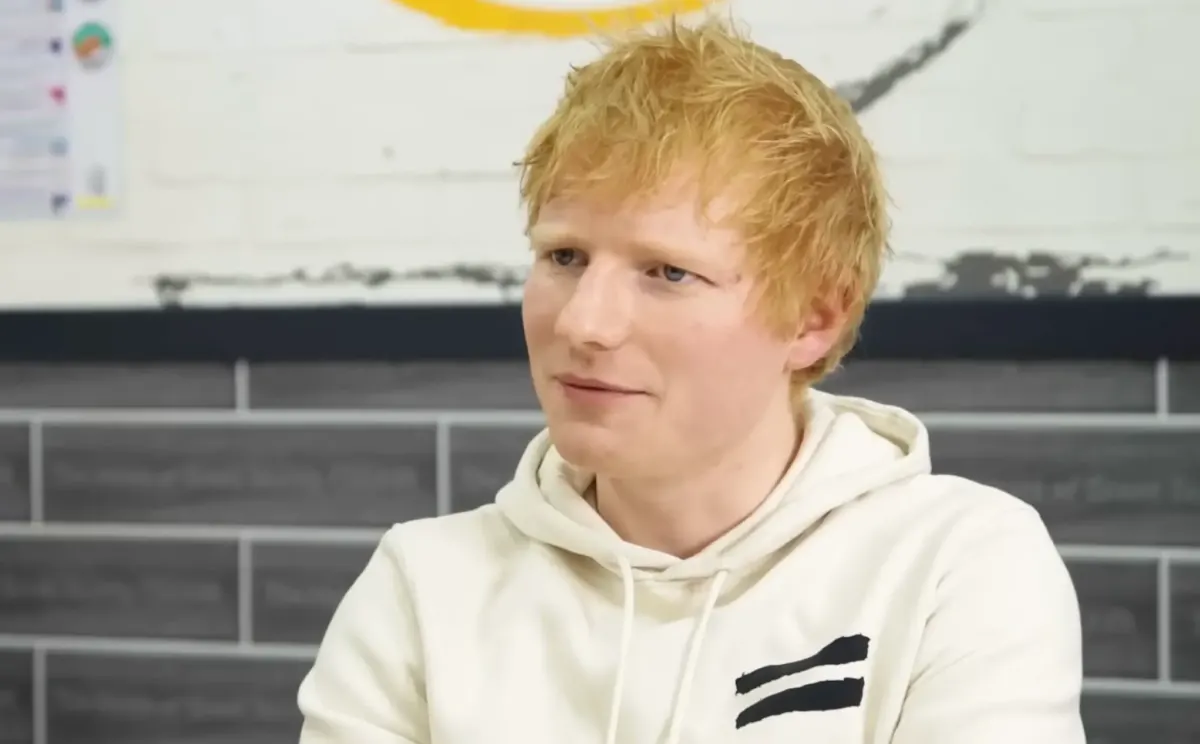 Amelia Dimoldenberg hits out at Ed Sheeran with brutal comparison during SNL UK hosting debut