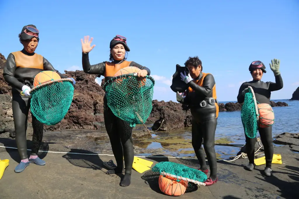 Women dubbed ‘real-life mermaids’ can dive without oxygen for minutes – but their culture faces a tragic threat