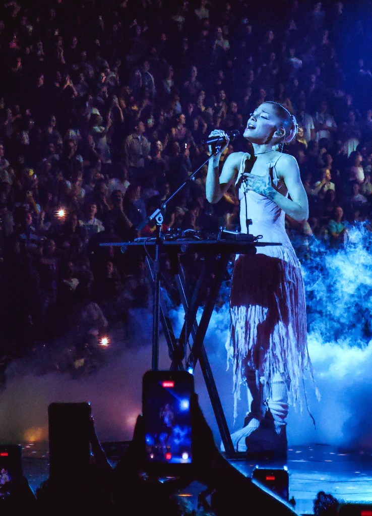 Ariana Grande drops hint she wants to marry boyfriend Ricky Álvarez in latest lyric change