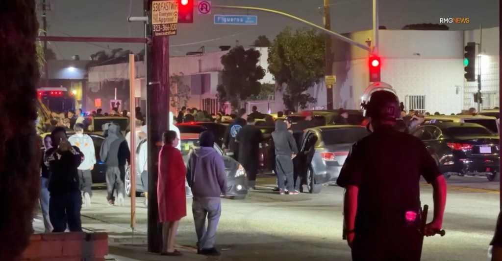 Cops crash massive LA street takeover, towing 100 cars and detaining hundreds