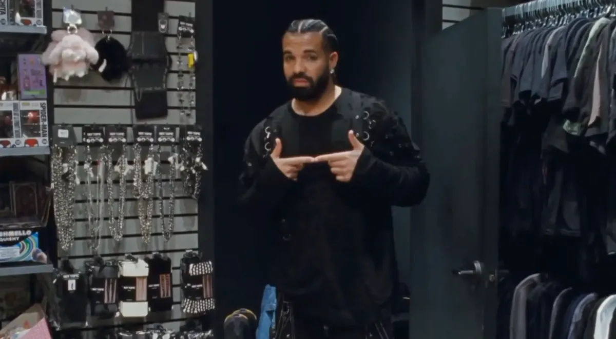 Drake's 'Goth Baddie' gives surprising response when asked if they are actually dating