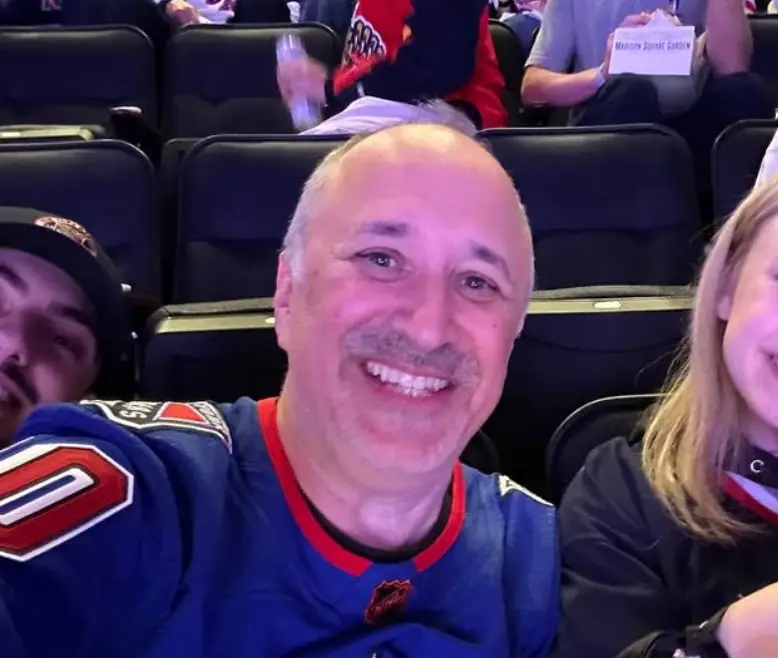 Rachel's ex Barry from Friends is unrecognizable in new career as gaming podcaster